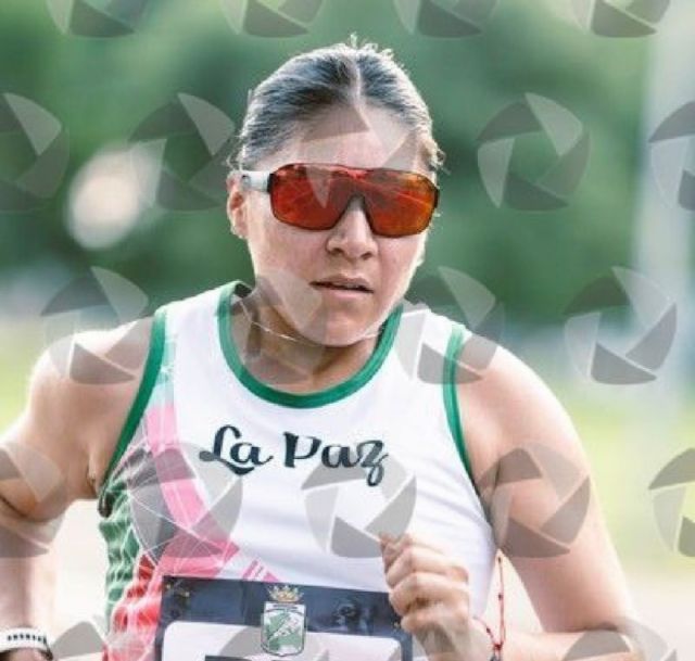 Santa Cruz domina en la Milla Urbana mientras Castro gana la Marcha local