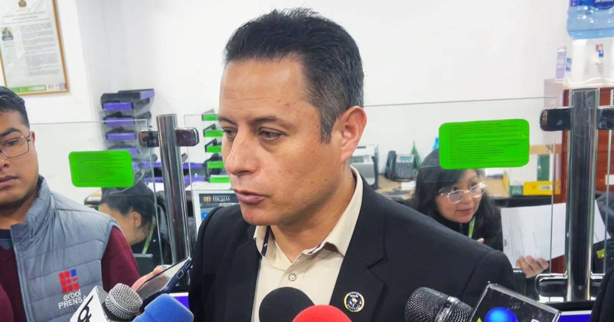 Edmand Lara advierte que Viru Viru y la Aduana facilitan el narcotráfico en Santa Cruz Edmand Lara advierte que Viru Viru y la Aduana facilitan el narcotráfico en Santa Cruz