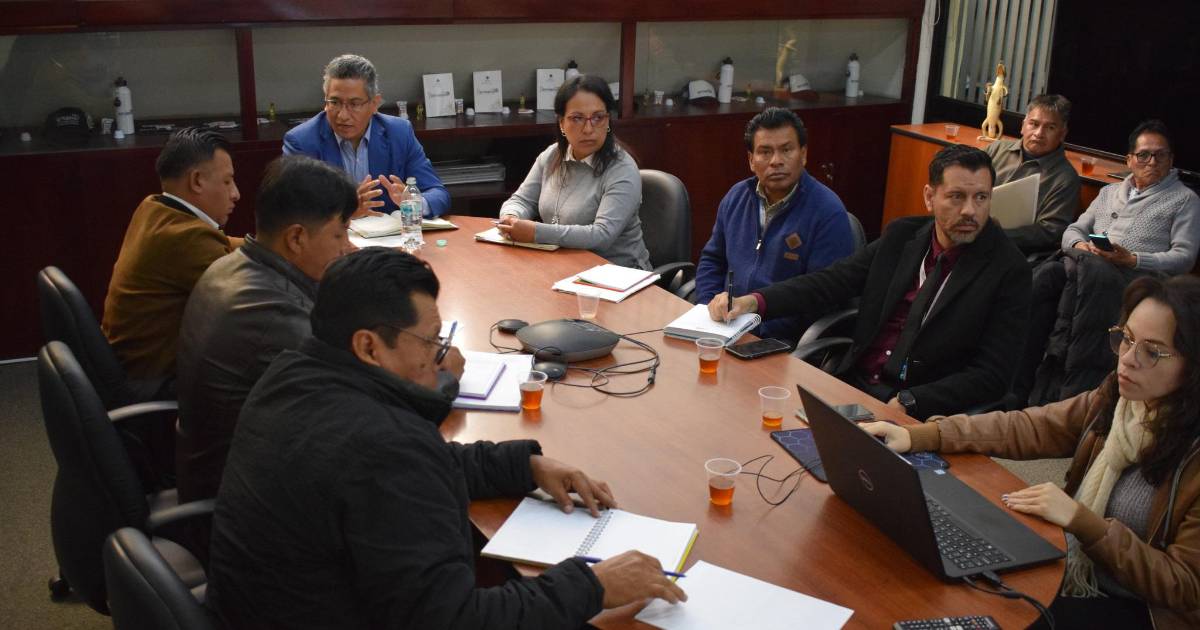 Emapa anuncia devolución de 16 millones de bolivianos a panificadores tras reunión