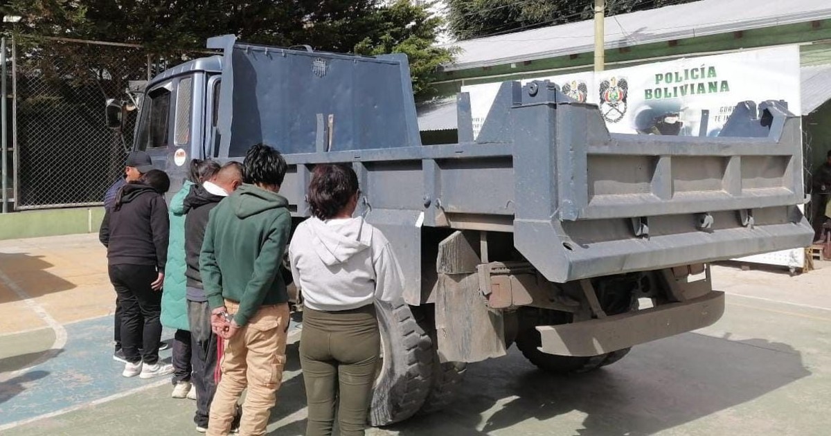 Sujetos irrumpen con gas lacrimógeno en planta de estaño y maniatán a dos mineros en Bolivia