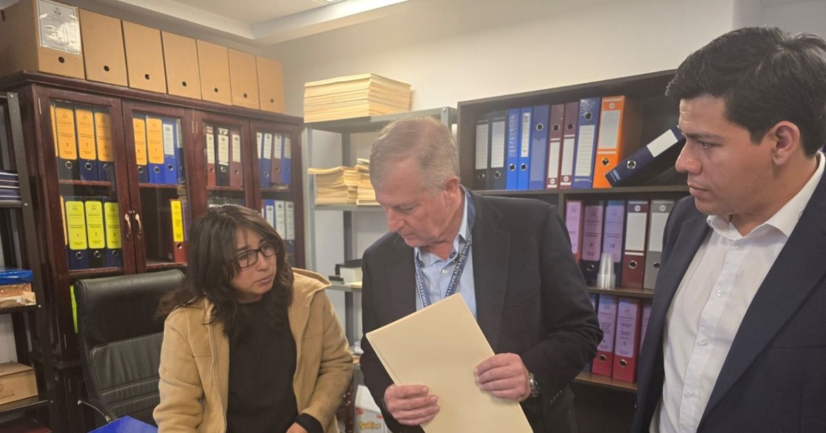 Branko presenta Ley 50 50 para redistribuir gasto público y fortalecer autonomía regional