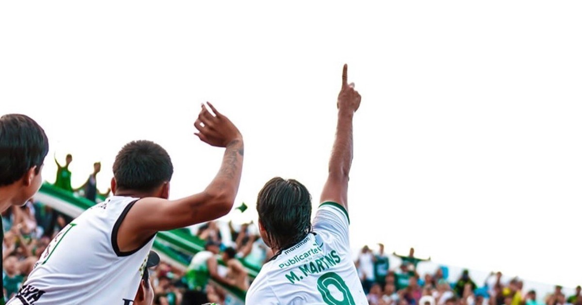 Marcelo Martins marca gol en La Paz y dedica un homenaje especial