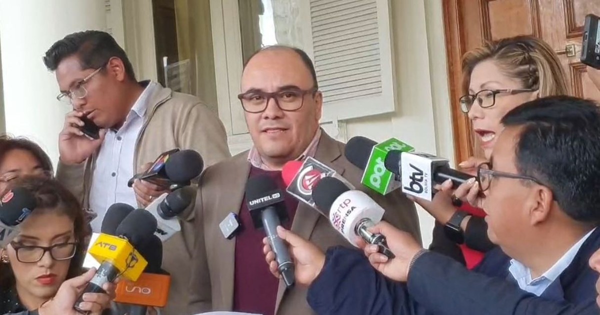 TSE anuncia fechas de debates para gobernadores y alcaldes en Bolivia