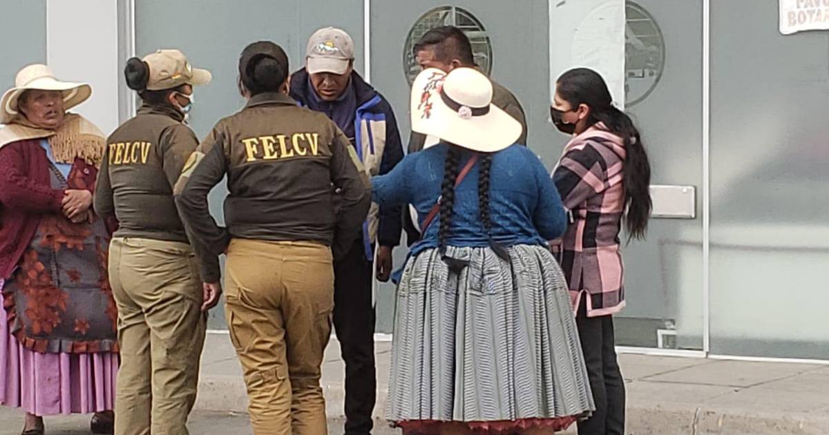 Familiares denuncian que madre prófuga se llevó ahorros tras intento de infanticidio en La Paz Familiares denuncian que madre prófuga se llevó ahorros tras intento de infanticidio en La Paz