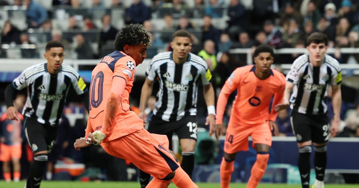 Barcelona rescata empate agónico ante Newcastle en partido de Champions League