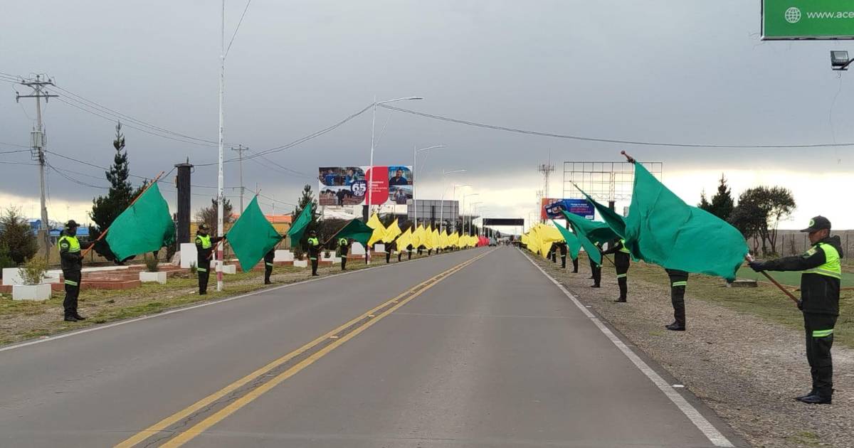 Policía despliega fuerte contingente en Madrid ante llegada del rey Felipe VI