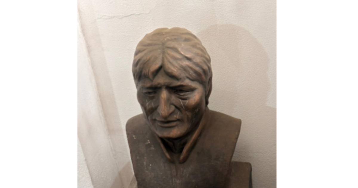 Asamblea Legislativa aprueba retirar busto de Evo Morales en La Paz Asamblea Legislativa aprueba retirar busto de Evo Morales en La Paz