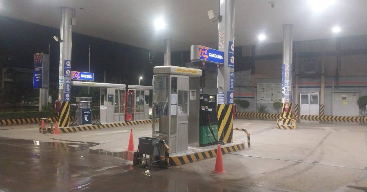 Cochabamba registra filas por gasolina y varios surtidores quedan sin combustible
