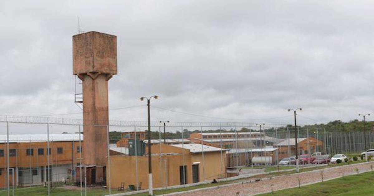 Autoridades refuerzan seguridad en cárcel de Paraguay donde está esposa de Sebastián Marset