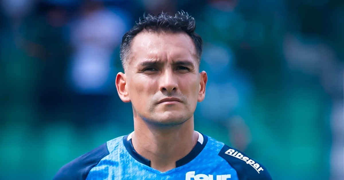 Gabriel Valverde anuncia que duelo ante Independiente será diferente en La Paz
