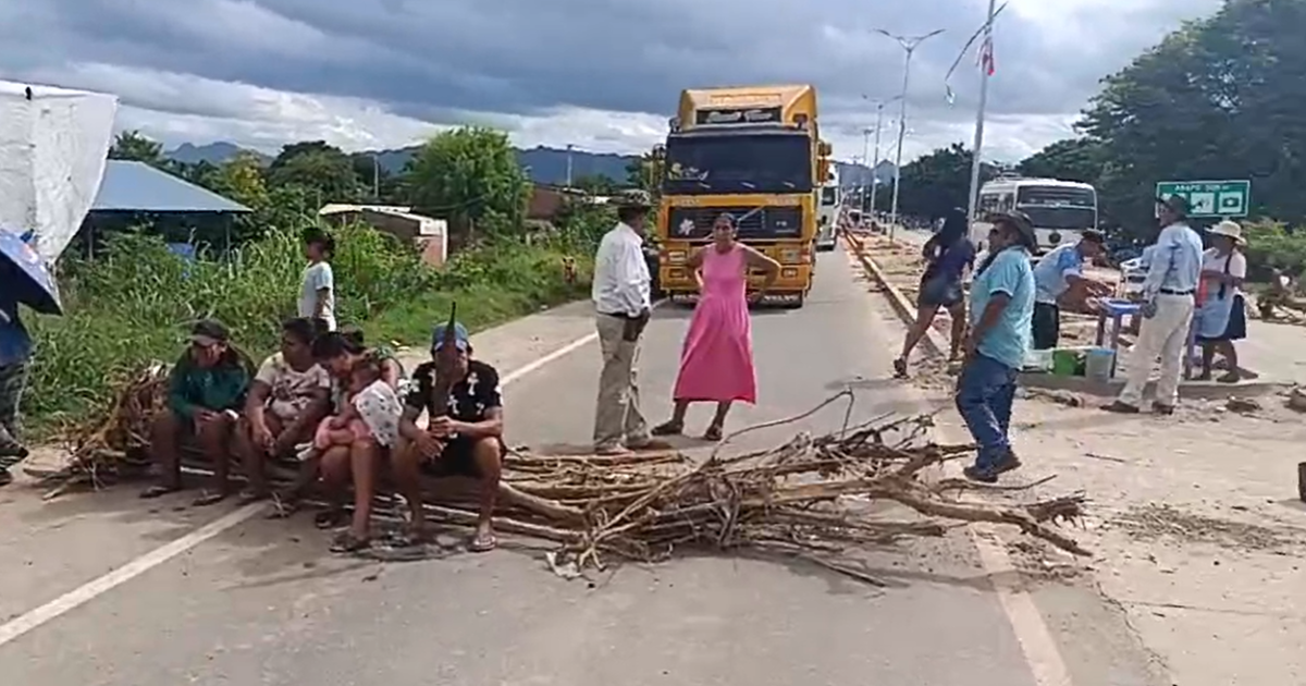 Abapó levanta bloqueo y normaliza tránsito en ruta Santa Cruz Argentina