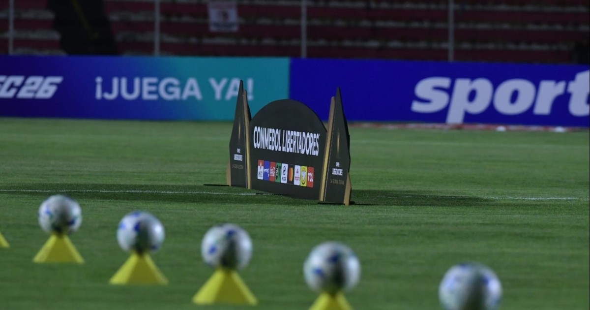 La Federación Boliviana de Fútbol impulsa pago a árbitros y uso de conos para balones