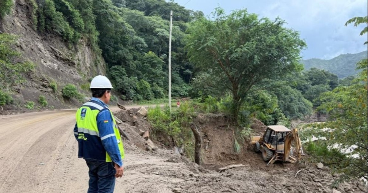 Santa Cruz Cochabamba y Tarija registran lluvias intensas que afectan transitabilidad en Bolivia