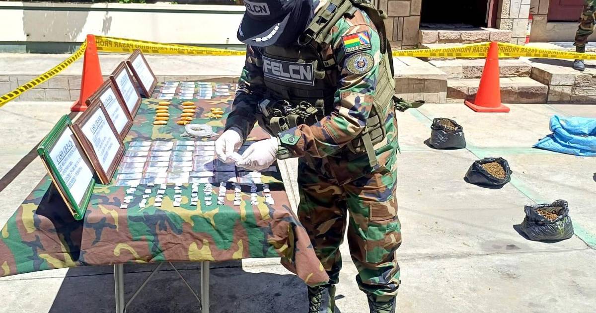 Policía de El Abra aprehende a extranjero con marihuana oculta en zapatillas