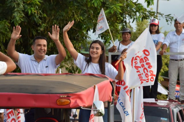 Mujeres bolivianas asumen cargos de autoridad y enfrentan desafíos sociales Mujeres bolivianas asumen cargos de autoridad y enfrentan desafíos sociales