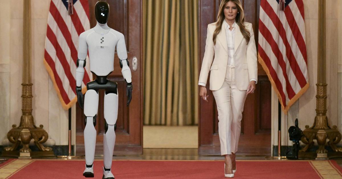 Melania Trump presenta robot humanoide en evento exclusivo de la Casa Blanca Melania Trump presenta robot humanoide en evento exclusivo de la Casa Blanca