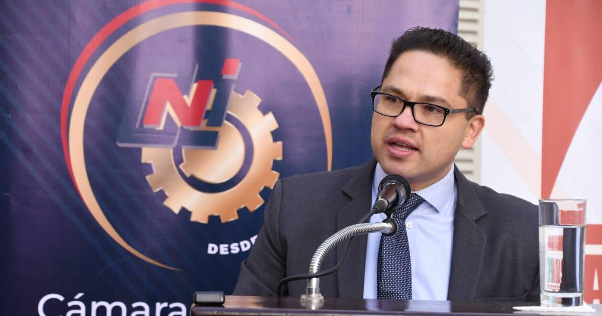 Industriales de La Paz confirman pérdidas de 30 millones por bloqueo de combustible