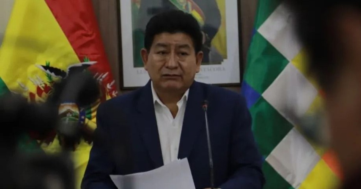 Zamora revela que gestión del exministro Montaño logra solo 45 por ciento de ejecución presupuestaria