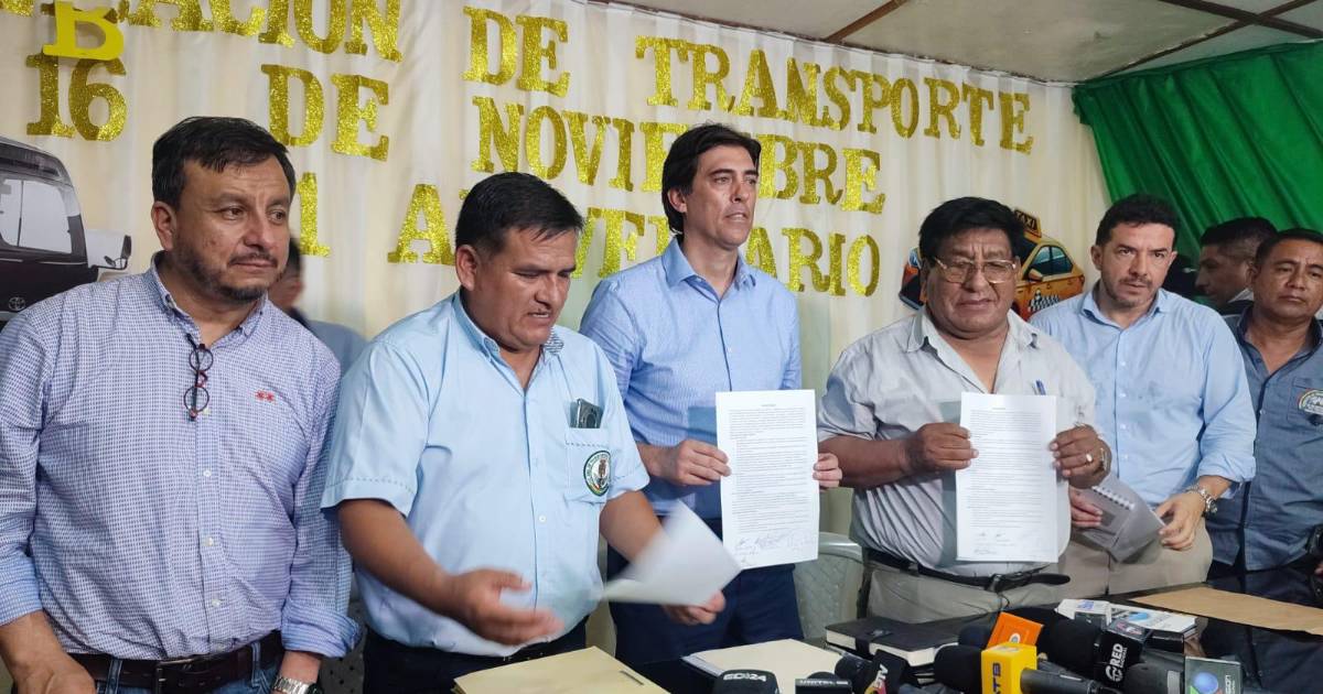 Gobierno y transportistas acuerdan priorizar rutas y suspenden paro