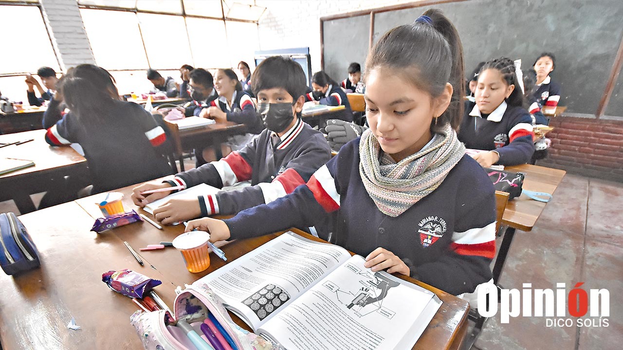 Educación ratifica restricción de agasajos en colegios y permite fines de semana Educación ratifica restricción de agasajos en colegios y permite fines de semana