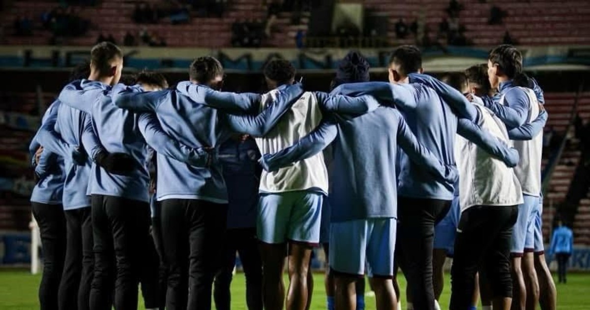 La Liga boliviana inicia su torneo profesional con tres partidos