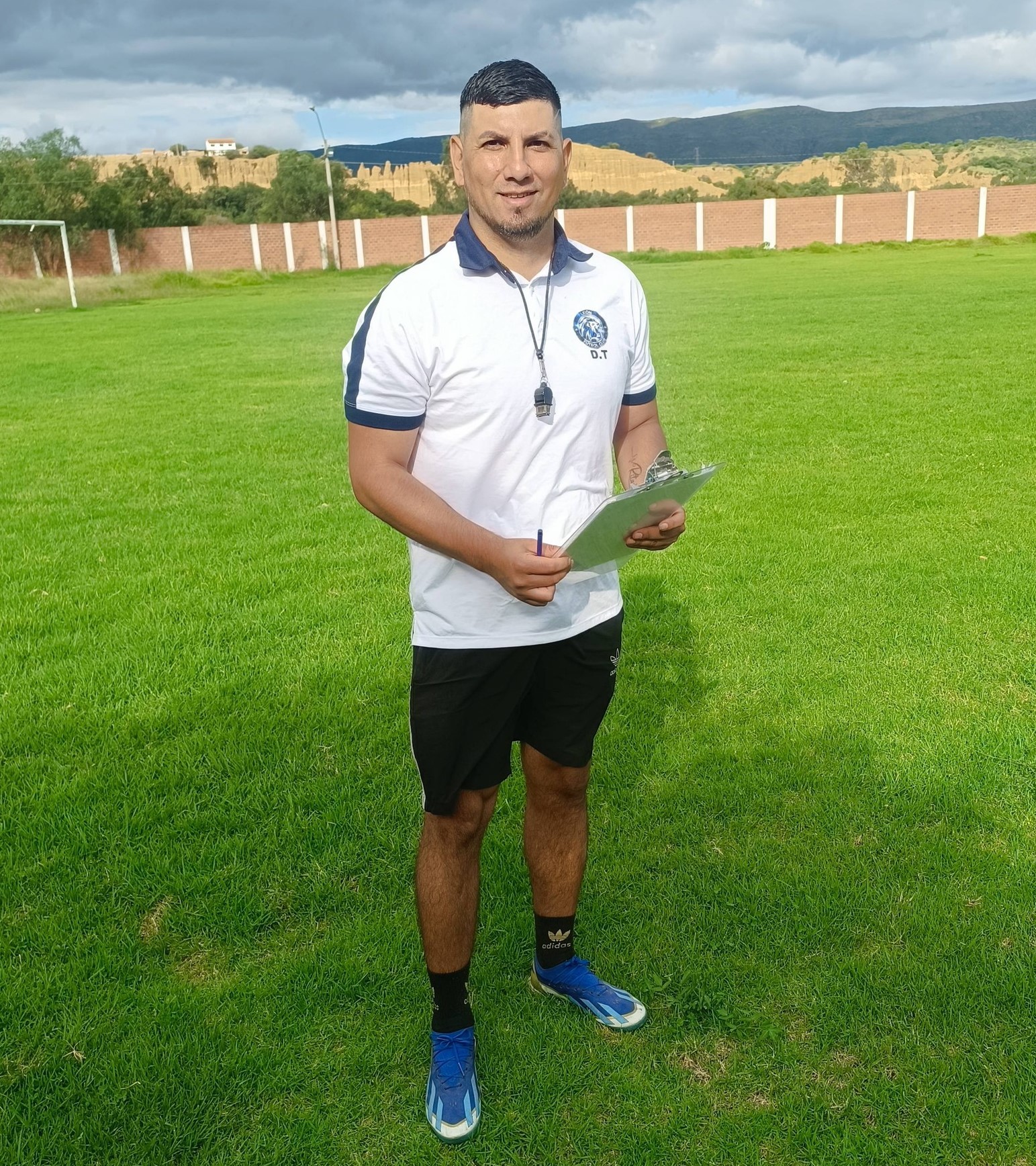 León FC debuta en Primera A ante Atlético Bermejo bajo Ovejero