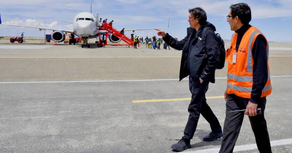 Bolivia firma acuerdos con Paraguay y Panamá para ampliar vuelos internacionales Bolivia firma acuerdos con Paraguay y Panamá para ampliar vuelos internacionales
