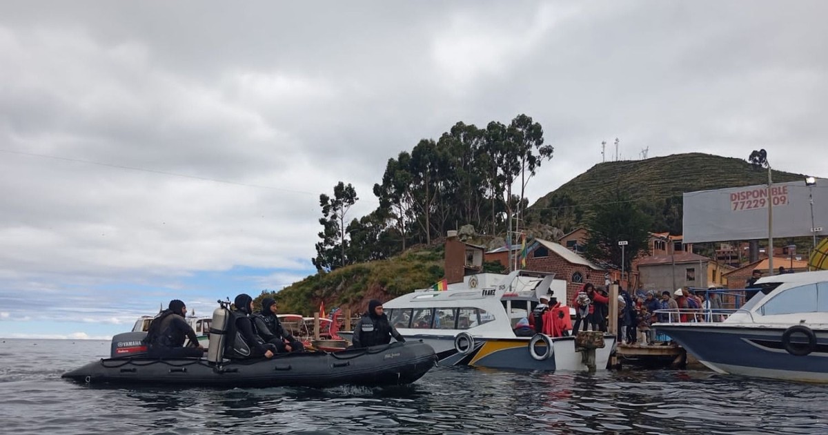 La Armada Boliviana atiende a más de 2.000 peregrinos en Copacabana La Armada Boliviana atiende a más de 2.000 peregrinos en Copacabana