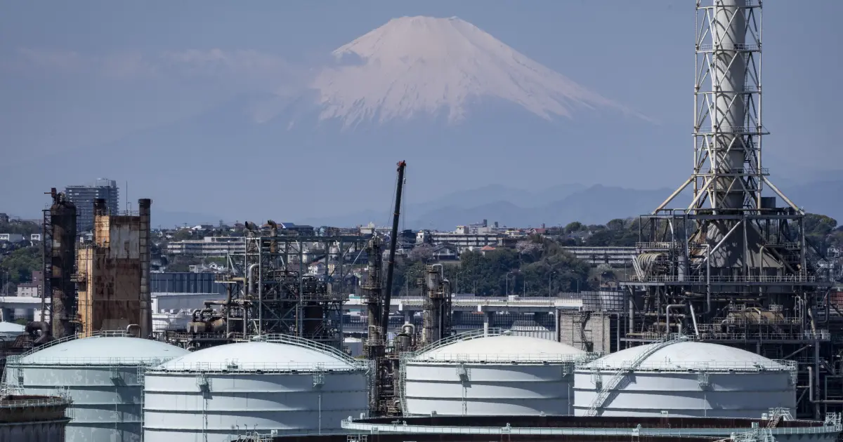El petróleo cae y las bolsas suben tras tregua entre Estados Unidos e Irán
