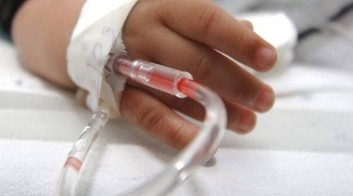 Madre exige justicia por niño que sufrió grave lesión en la cabeza en El Alto