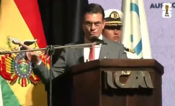 En foro en Cochabamba, Paz vincula inversión y reinversión con generación de riqueza y desarrollo social