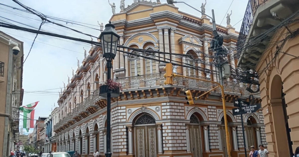Senado debate leyes para planta de aguas y hospital oncológico en homenaje a 209 años de Batalla de La Tablada