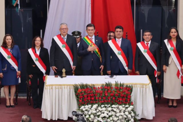 Presidente Paz retoma presencia en Tarija tras 20 años y acuerda agenda conjunta con municipio para desarrollo Presidente Paz retoma presencia en Tarija tras 20 años y acuerda agenda conjunta con municipio para desarrollo