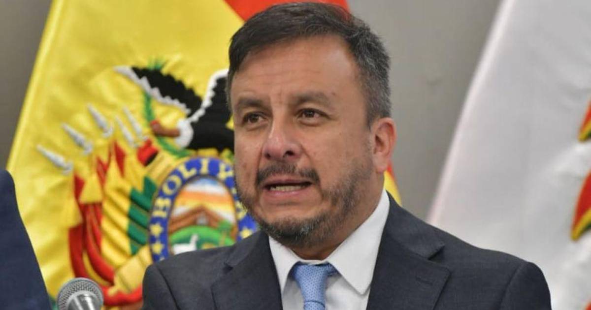 Ministro de Hidrocarburos no asiste a informe sobre gasolina y diputados avanzan hacia interpelación