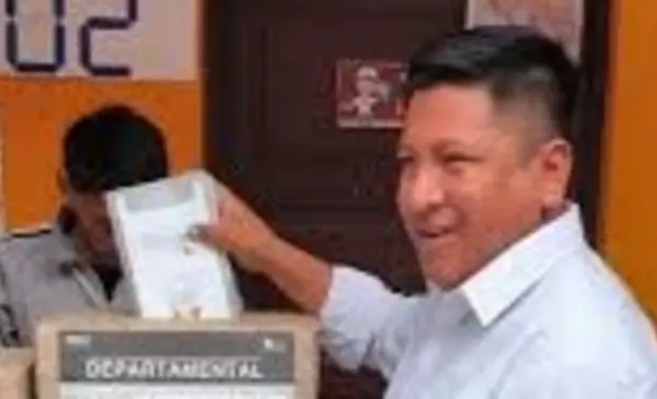 Chambi apuesta por contacto directo con la gente y reactivación económica en campaña rumbo a segunda vuelta