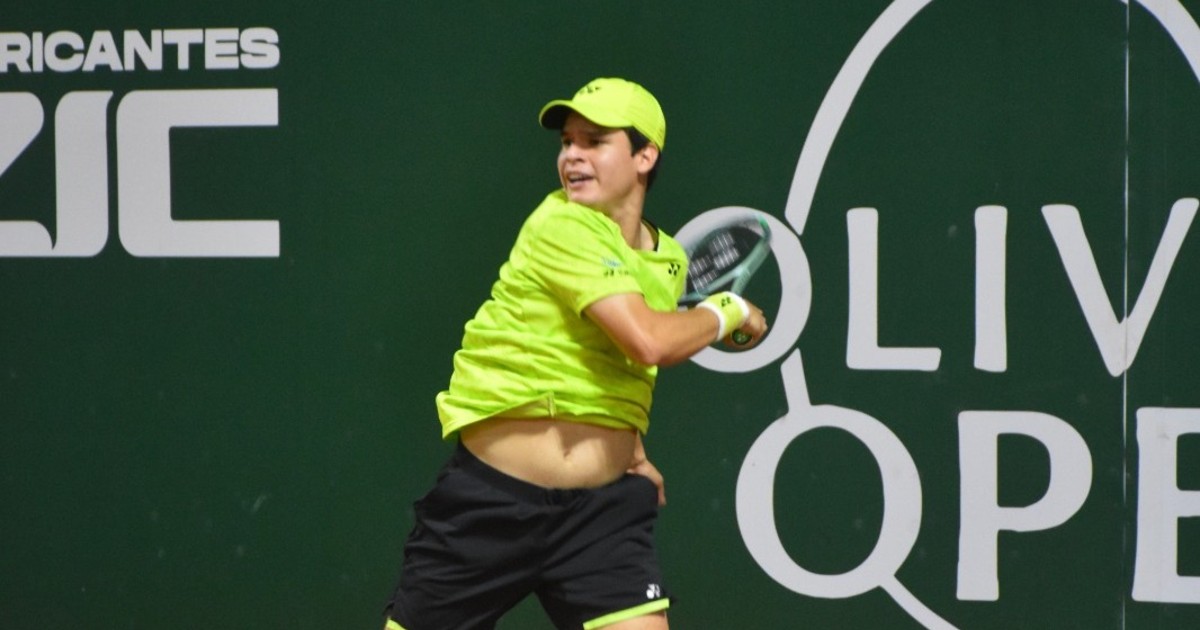 Con un 6-4, 7-5, Juan Carlos Prado elimina a Bautista y se mete en semifinales del torneo en Santa Cruz