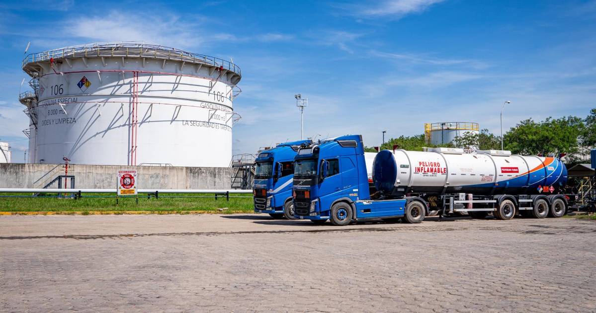 YPFB distribuye 2 millones de litros de diésel para aliviar filas en Santa Cruz