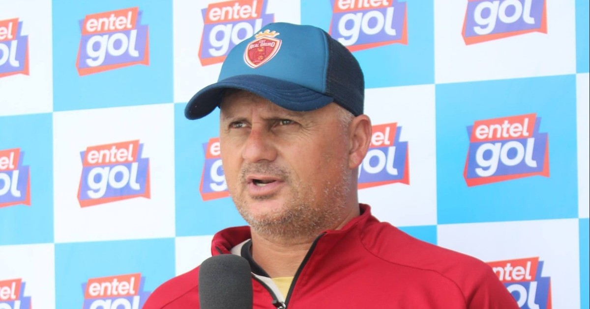 Marcelo Robledo deja la dirección técnica de Real Oruro tras un inicio irregular en la División Profesional.