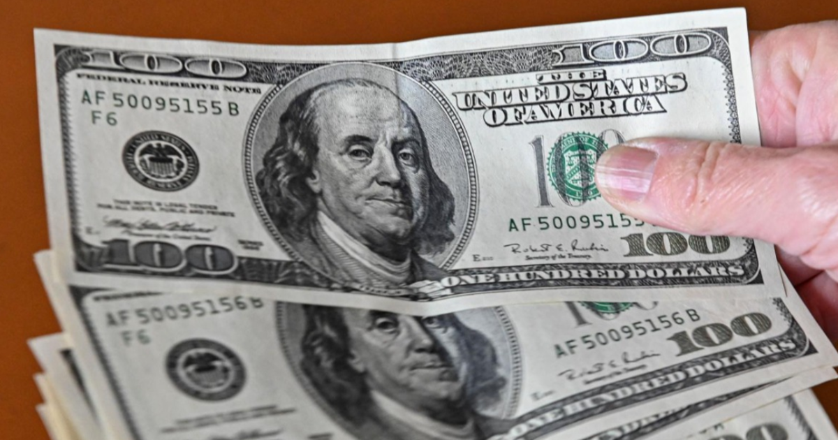 Cotización del dólar referencial alcanza récord histórico y supera Bs 9,79 en Bolivia