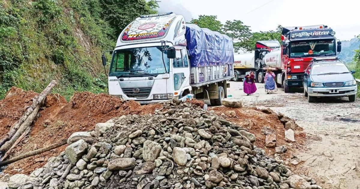 COB rechaza diálogo tripartito y convoca a gran cabildo nacional para exigir aumento salarial del 20%