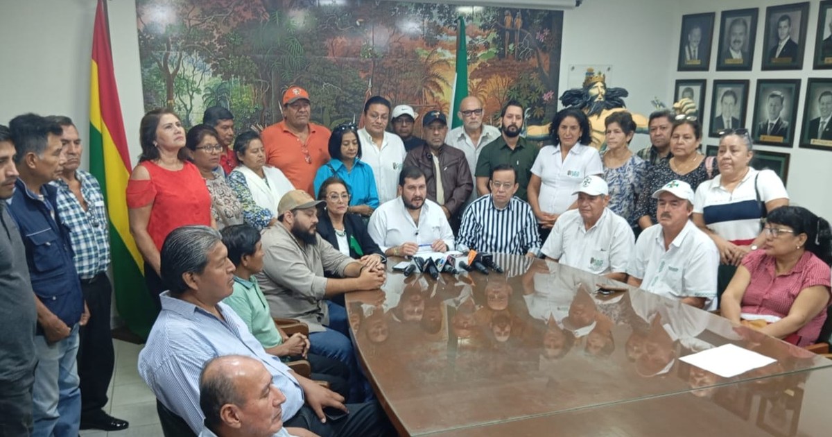 Comité pro Santa Cruz llama al diálogo entre sectores movilizados y gobierno para evitar bloqueos
