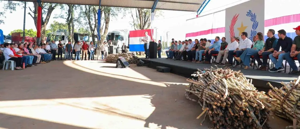 Paraguay garantiza que el 50% del alcohol en combustibles provenga de caña de azúcar para impulsar la producción nacional