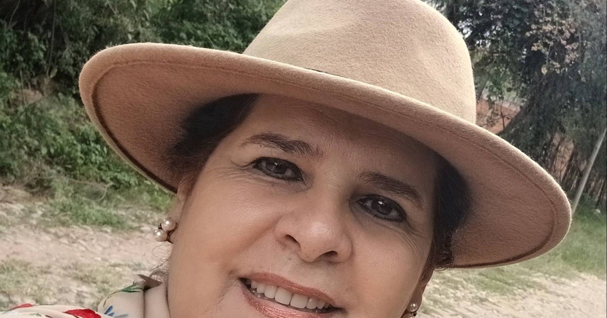 Enriqueta Ulloa expresa orgullo por la asunción de su sobrina Paola Aguirre como vicegobernadora de Santa Cruz