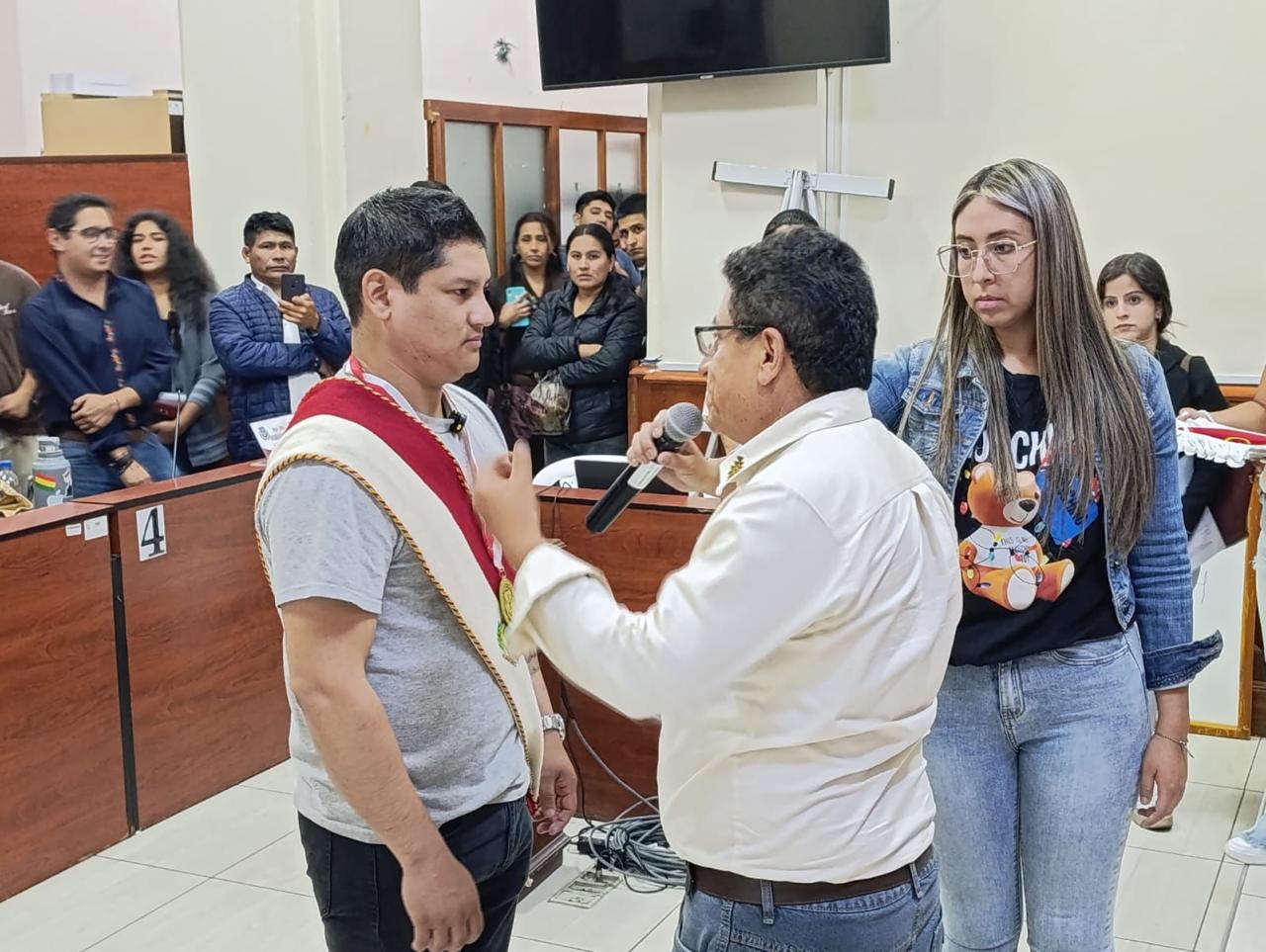 Álbaro Ojeda, de “Patria”, es elegido presidente de la Asamblea Legislativa Departamental de Tarija tras semana de tensión