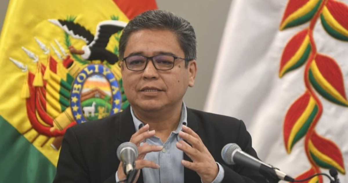 Gobierno busca consenso nacional en medio de crisis y protestas sociales