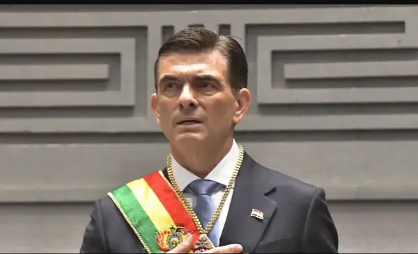 Subsecretario de EE.UU. respalda al presidente Rodrigo Paz y condena disturbios en Bolivia