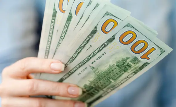 Cotización oficial del dólar en Bolivia registra nuevo repunte mientras mercado informal se mantiene estable Cotización oficial del dólar en Bolivia registra nuevo repunte mientras mercado informal se mantiene estable