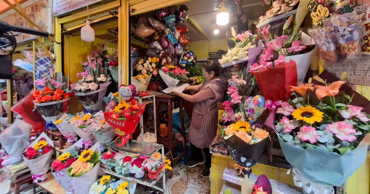 Comerciantes del mercado Lanza reportan bajas ventas por bloqueos en el eje central