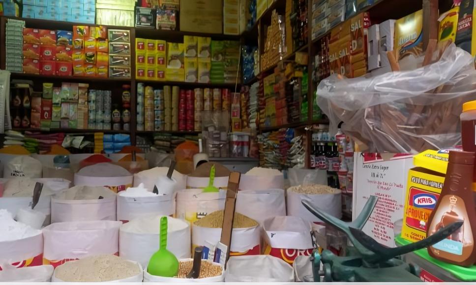 Comerciantes advierten que harina solo alcanza para una semana más ante interrupciones en el suministro Comerciantes advierten que harina solo alcanza para una semana más ante interrupciones en el suministro