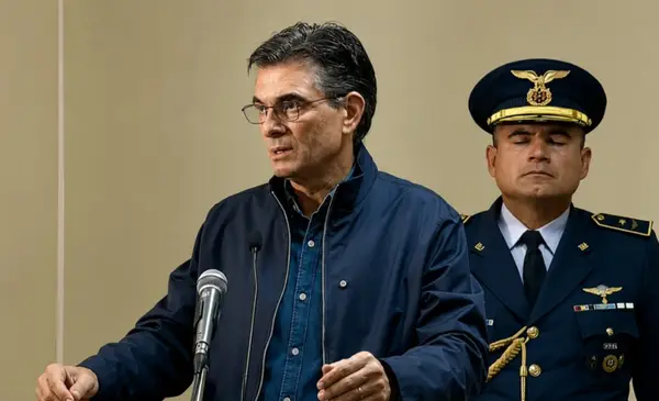 Presidente Paz presenta en Cochabamba la nueva Ley de Alivio Tributario para apoyar a pequeños contribuyentes